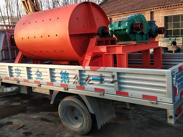 成都1214小型间歇球磨机发货